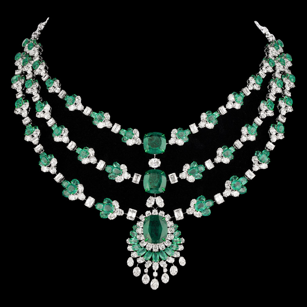 Gemstone Necklaces – 18K White Gold | Gharenu GH078NCKSPJNK-0084(E)