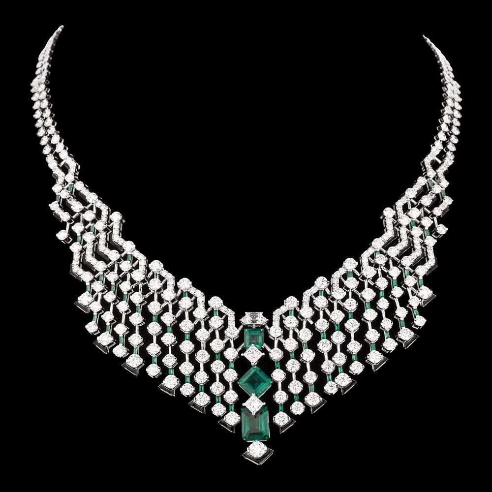 Gemstone Necklaces – 18K White Gold | Gharenu GH085NCKMENK004(E)