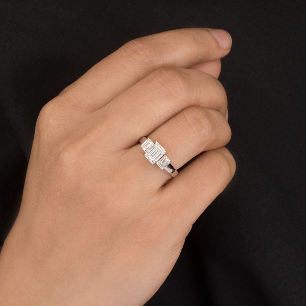 Daily Wear Rings – 18K White Gold | Gharenu GH004RNGBSP102190 Daily Wear Rings – 18K White Gold | Gharenu GH004RNGBSP102190